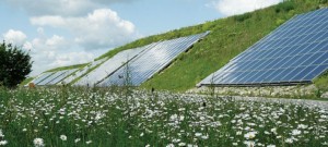 Deutschlands größte Anlage zur solaren Nahwärme steht in Crailsheim (Foto/Grafik: Solites)
