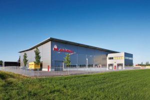 Produktionshalle der Alois Müller GmbH im Allgäu