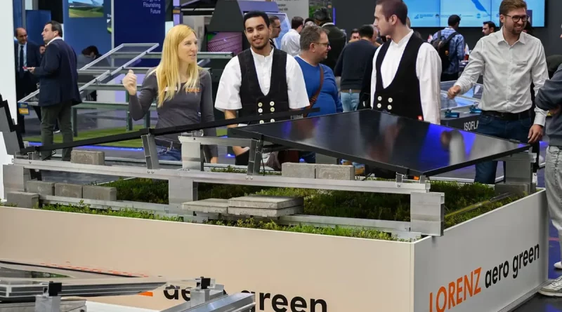 LORENZ aero green: Optimierte PV-Unterkonstruktion für bestehende Gründächer