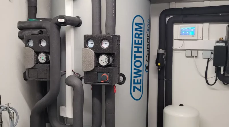 ZEWOTHERM erweitert Wärmepumpen-Portfolio um teilbare Kombispeicher